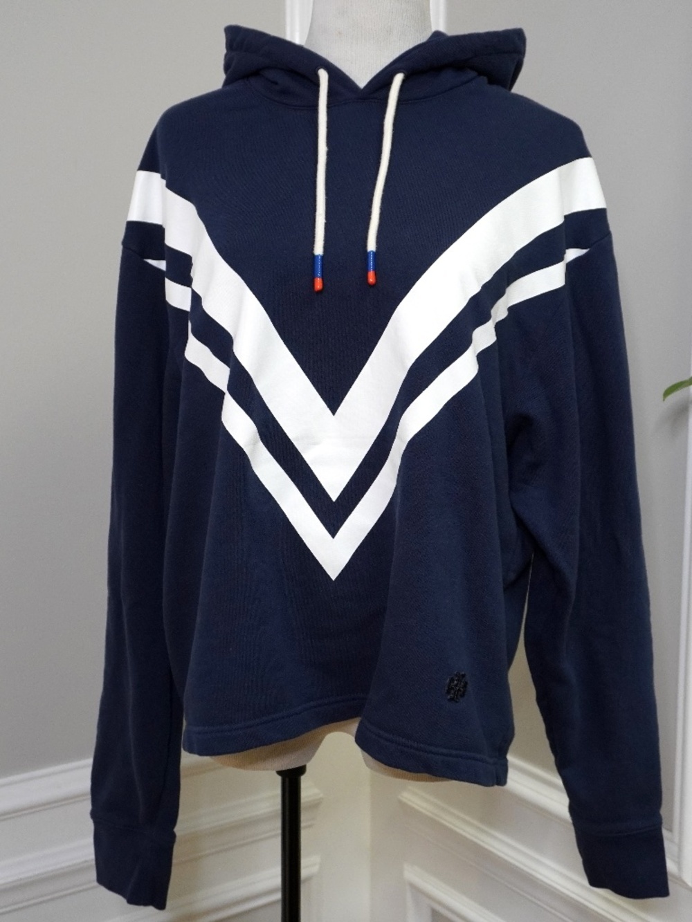 TORY BURCH FRENCH TERRY CHEVRON HOODIE, Size S